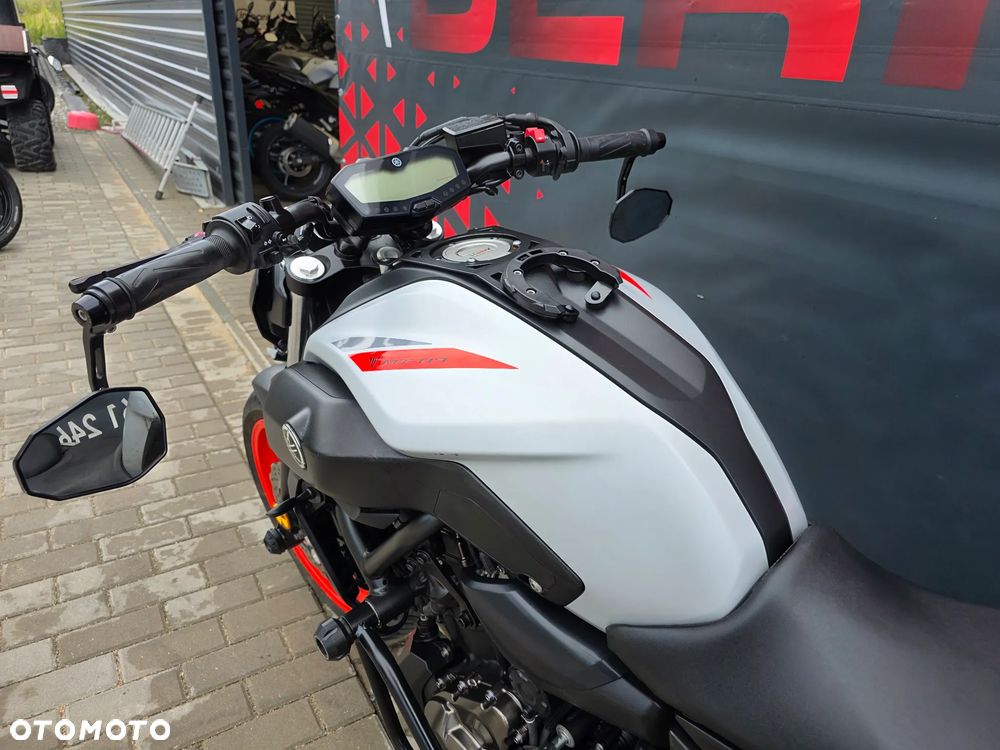 Yamaha MT - 10