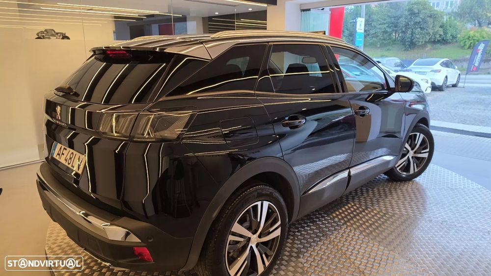 Peugeot 3008 1.5 BlueHDi Allure EAT8 - 23