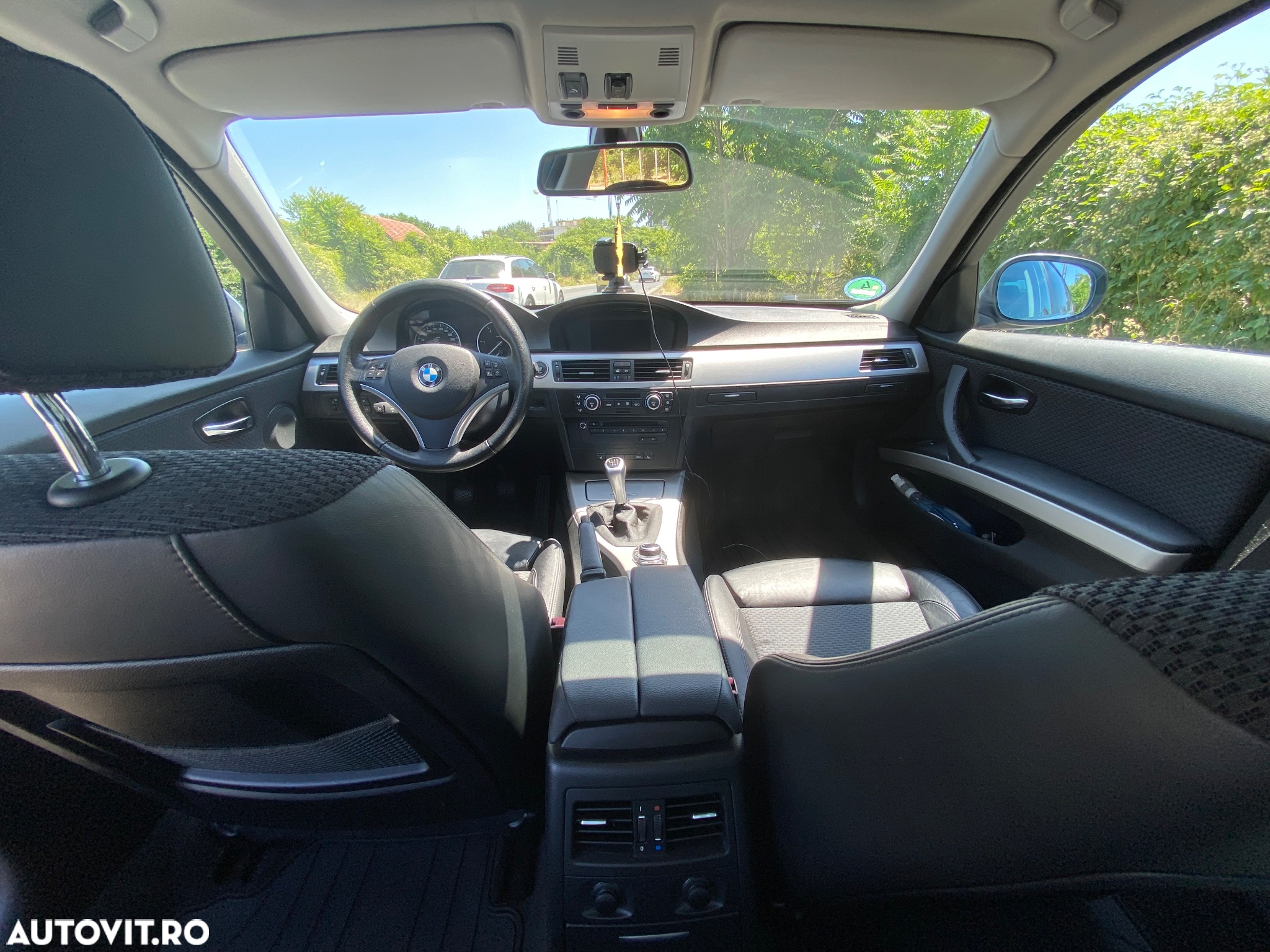 BMW Seria 3 320d - 10