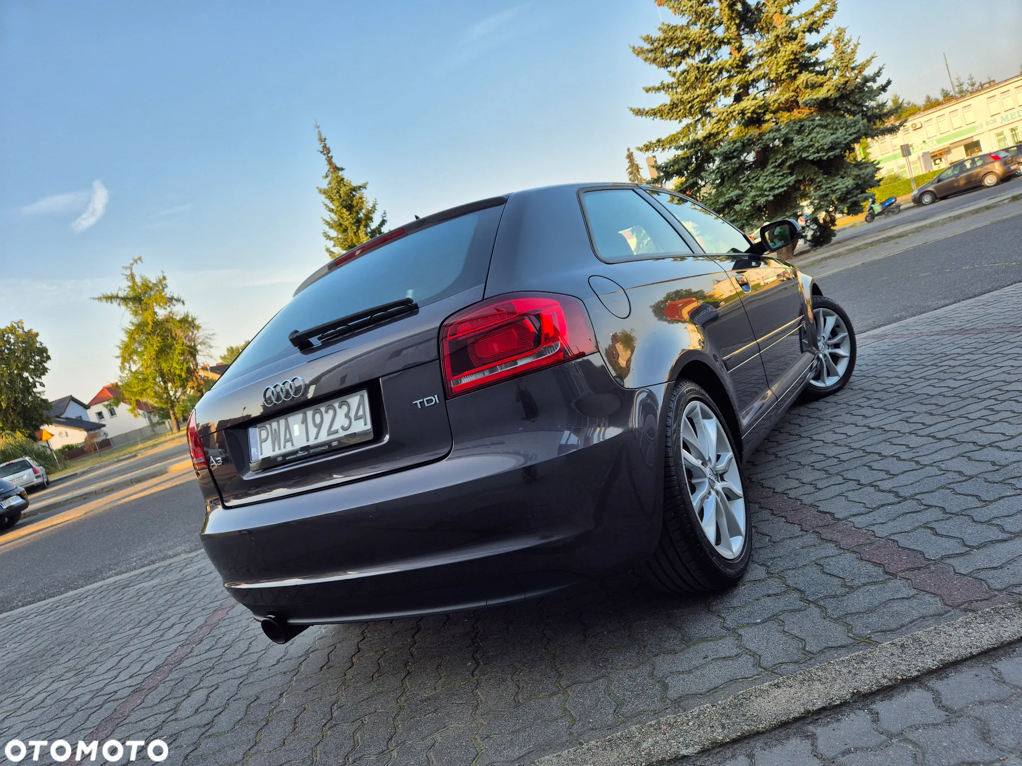 Audi A3 2.0 TDI Attraction - 4