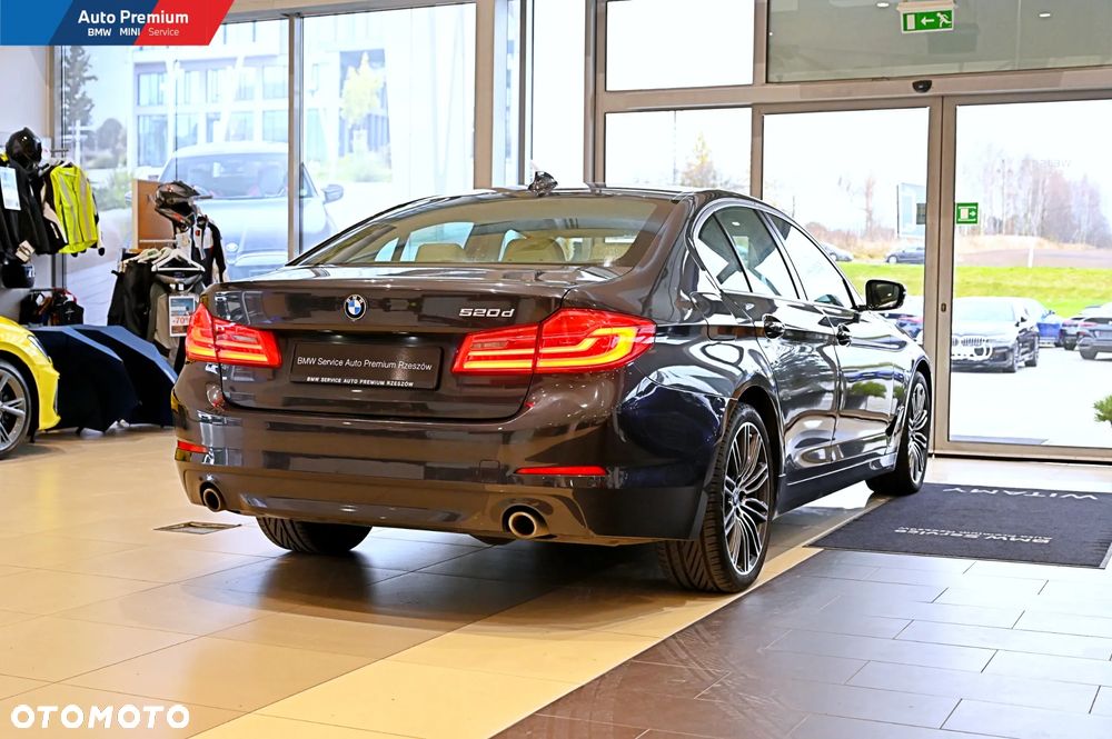 BMW Seria 5 520d - 19