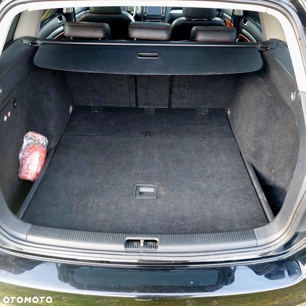 Volkswagen Golf - 13