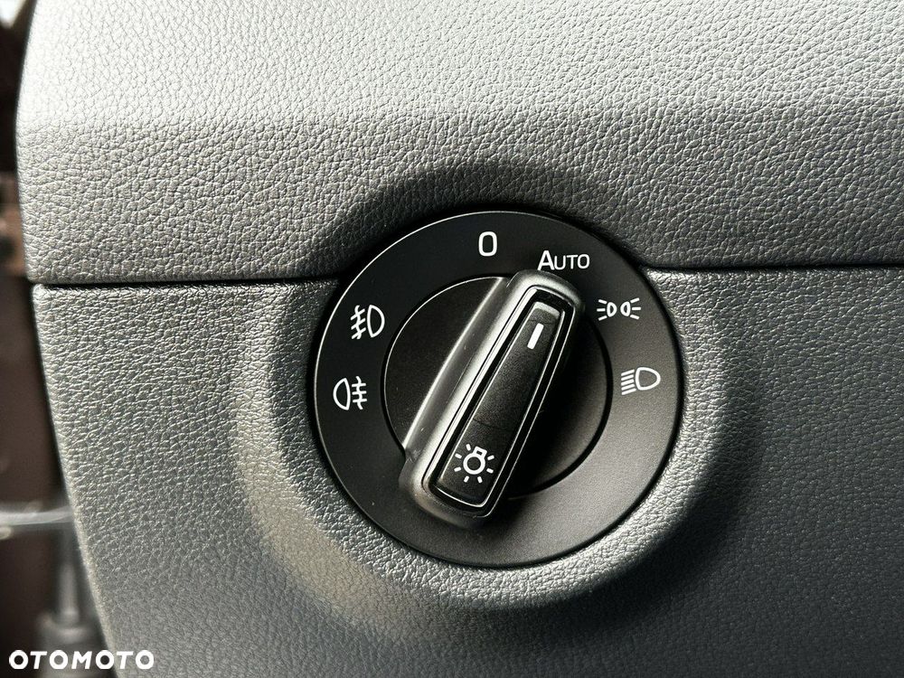 Skoda Octavia 2.0 TDI 4x4 DSG Scout - 19