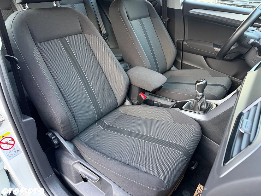 Volkswagen T-Roc - 32