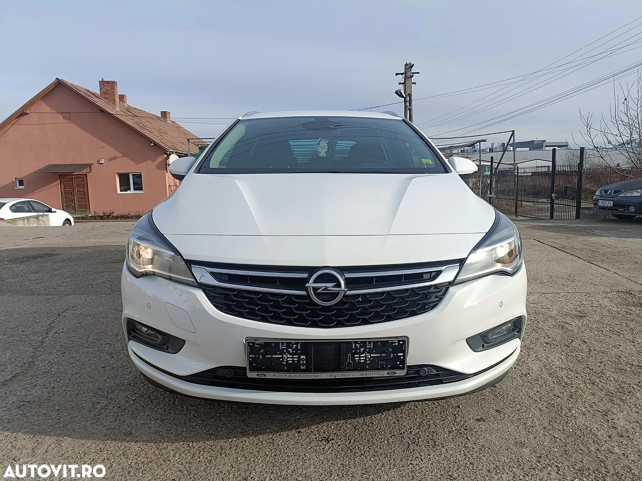 Opel Astra 1.6 CDTI ECOTEC ECOFlex Start/Stop Dynamic - 1