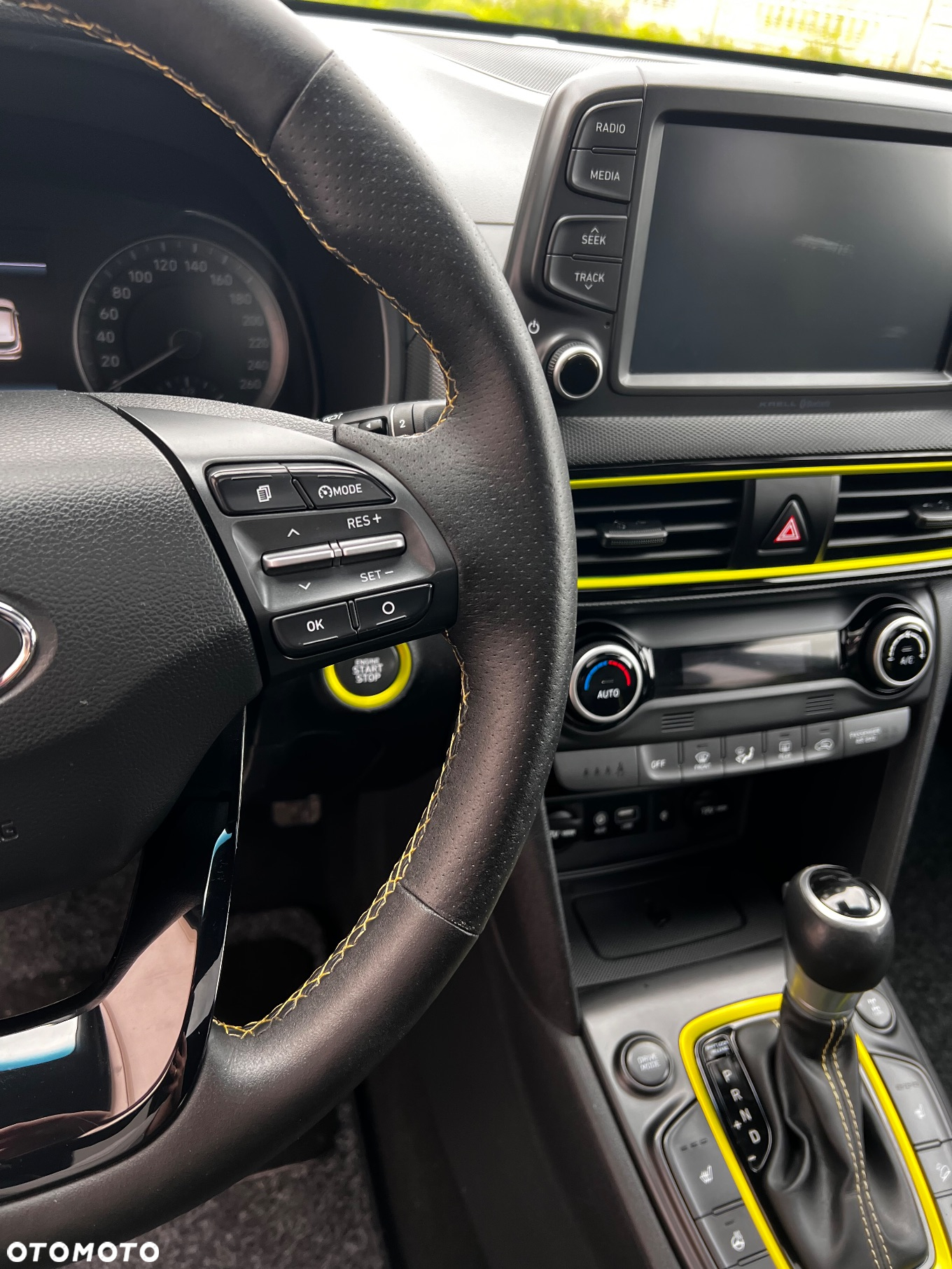 Hyundai Kona 1.6 T-GDI DCT 4WD Unique - 23