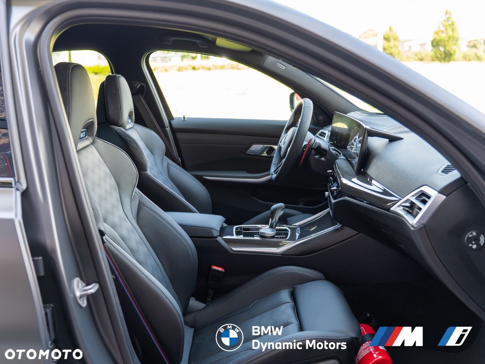 BMW M3 Competition M xDrive - 24