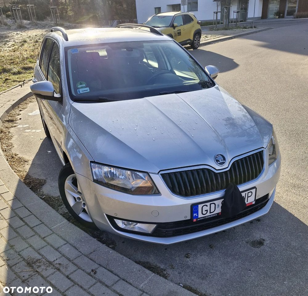 Skoda Octavia 1.4 TSI Ambition - 4