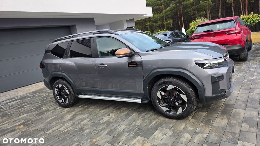 Dacia Bigster 1.2 TCe mHEV Extreme 4x4 - 3