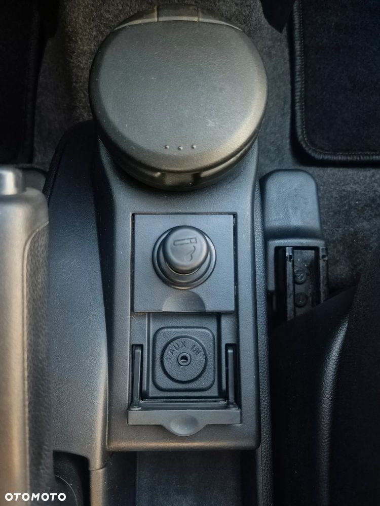 Mazda 2 1.3 Exclusive - 30