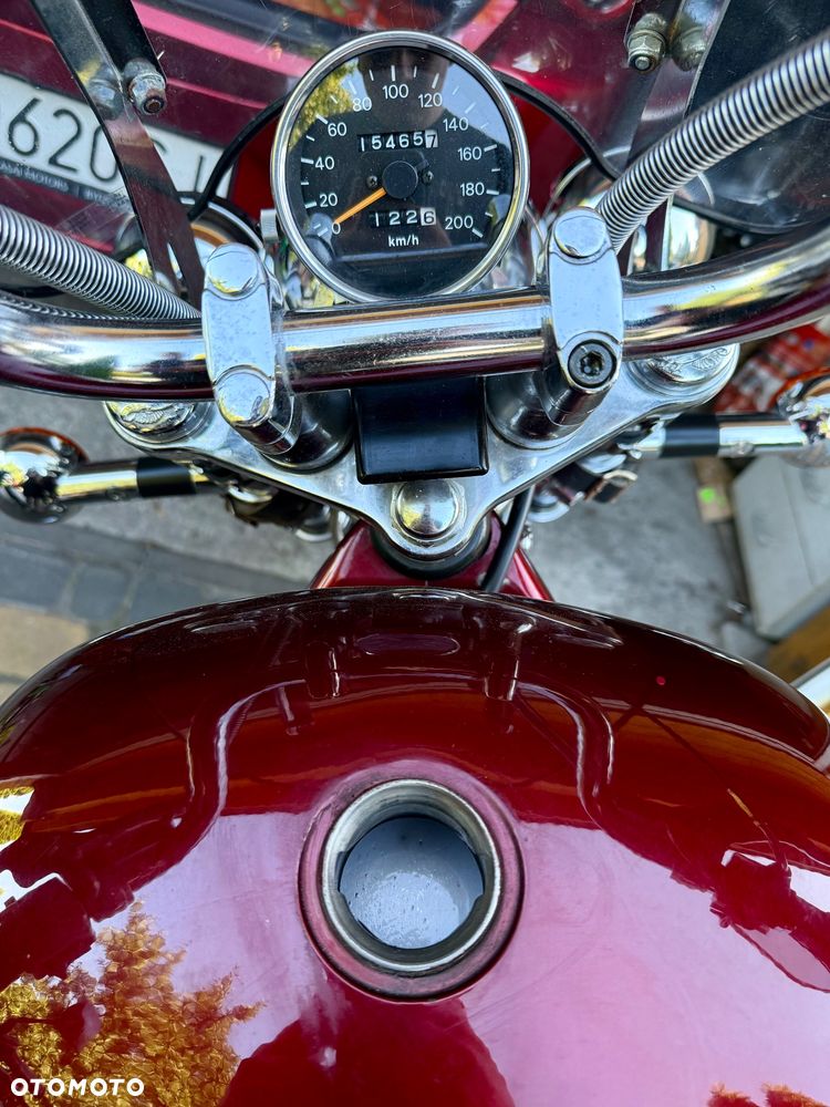 Suzuki Intruder - 8
