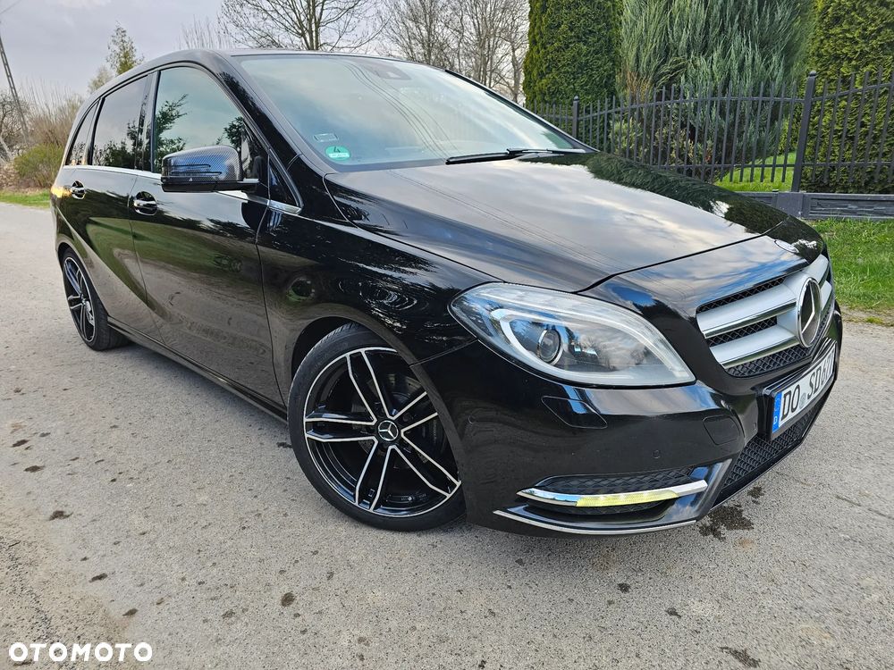 Mercedes-Benz Klasa B 200 CDI (BlueEFFICIENCY) - 24