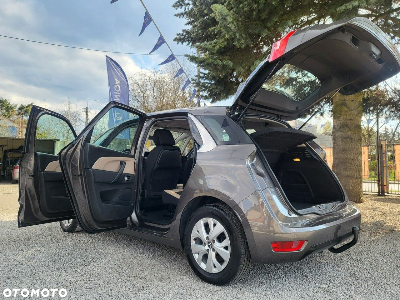 Citroën C4 Picasso - 10