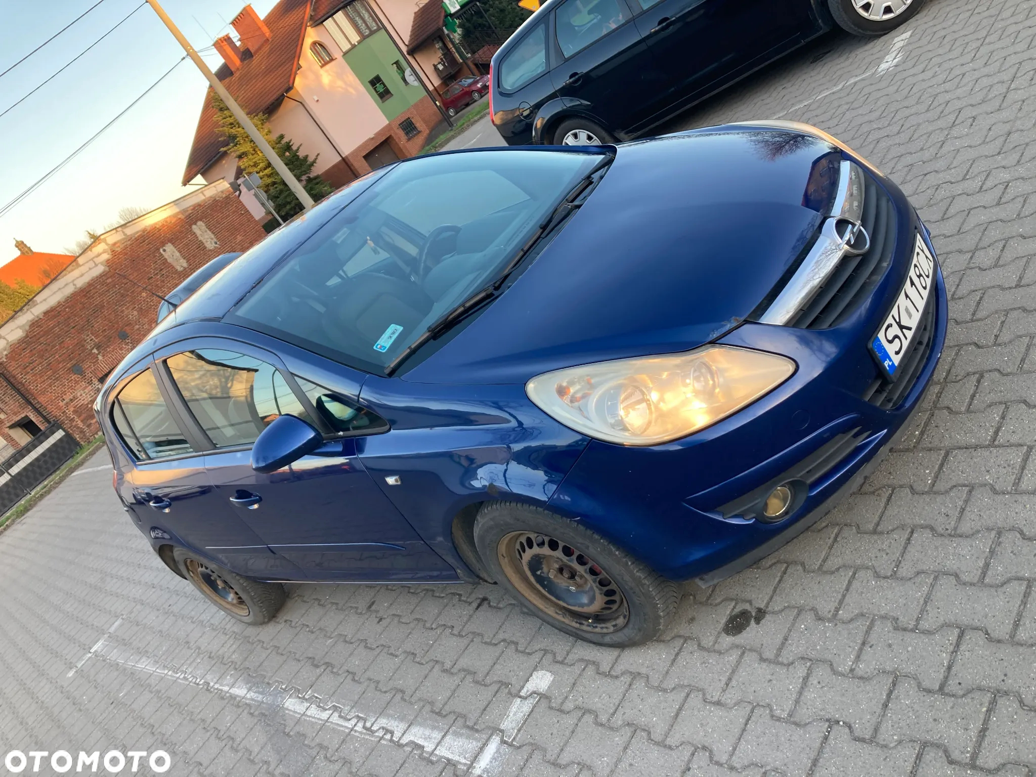 Opel Corsa 1.4 16V Cosmo - 4
