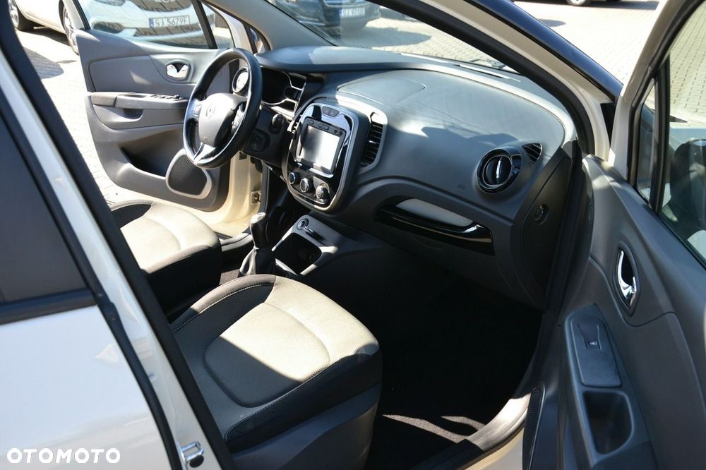 Renault Captur - 17