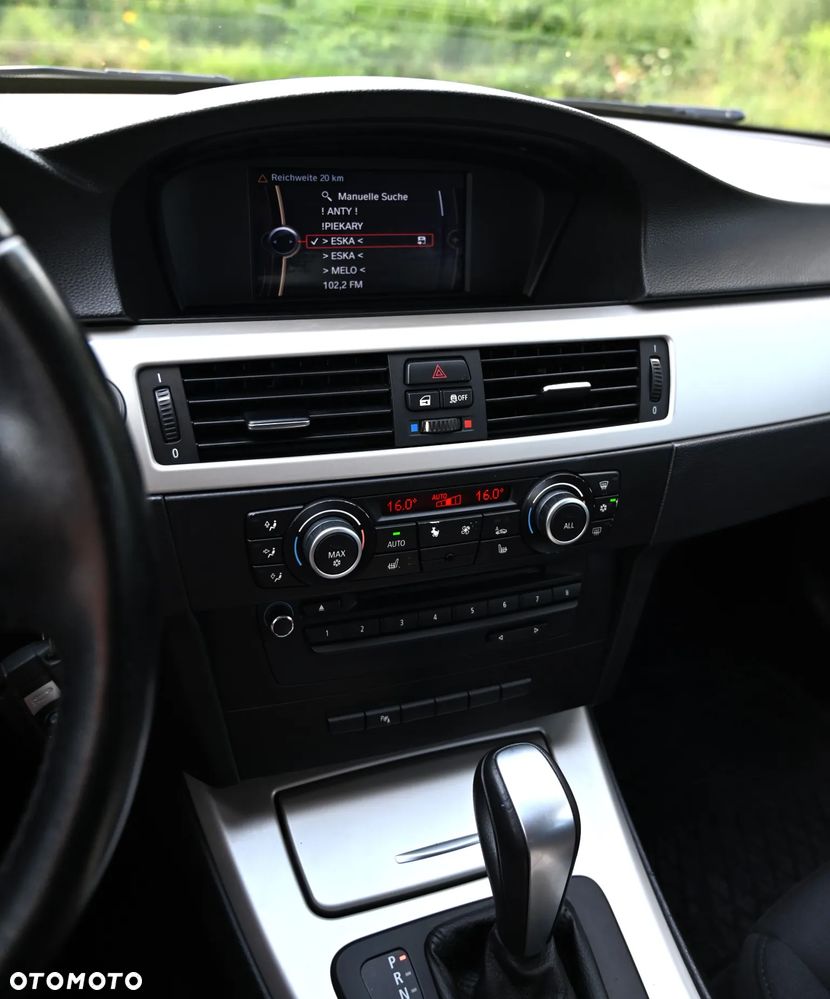 BMW Seria 3 - 24