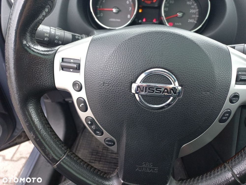 Nissan Qashqai+2 2.0 Acenta - 19