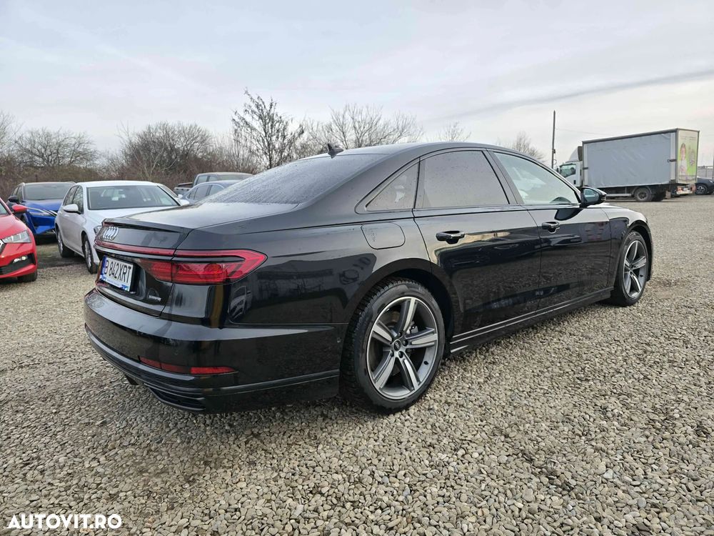 Audi A8 - 3