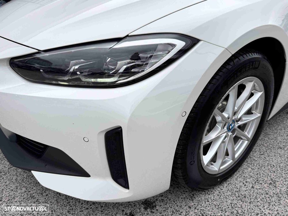 BMW i4 eDrive35 - 7