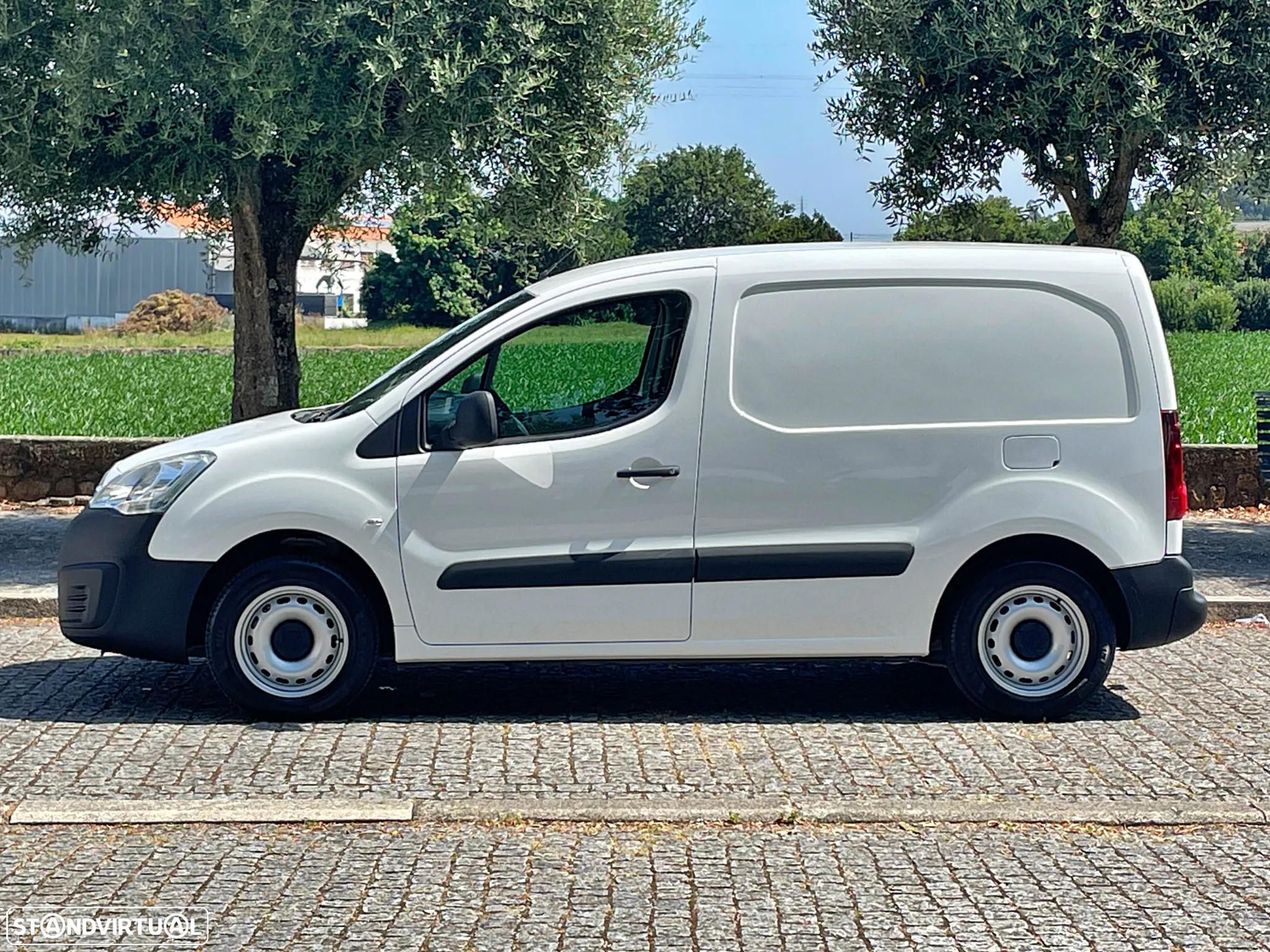 Citroën Berlingo 1.6 HDI IVA Dedutível - 9