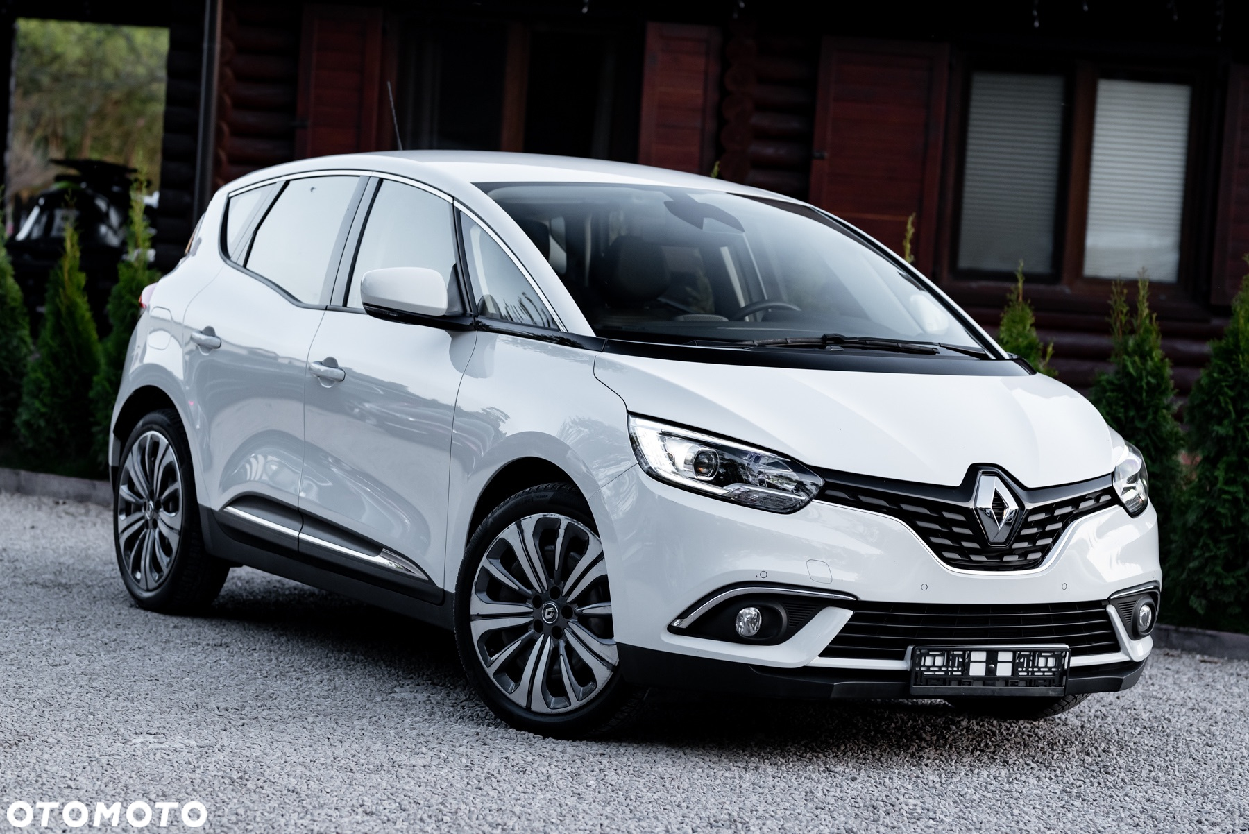 Renault Scenic TCe 140 GPF EDC INTENS - 5