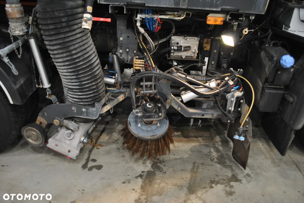 Renault Midlum 220 Zamiatarka SEMAT Johnston Szczotki L/R 2014r 2770 Mth - 5