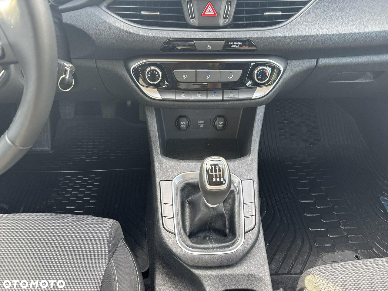 Hyundai i30 1.0 T-GDI Modern - 24