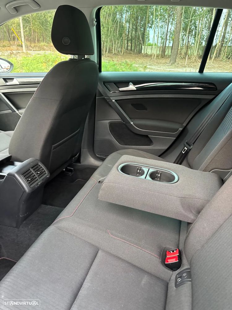 VW Golf 1.0 TSI Sound - 25