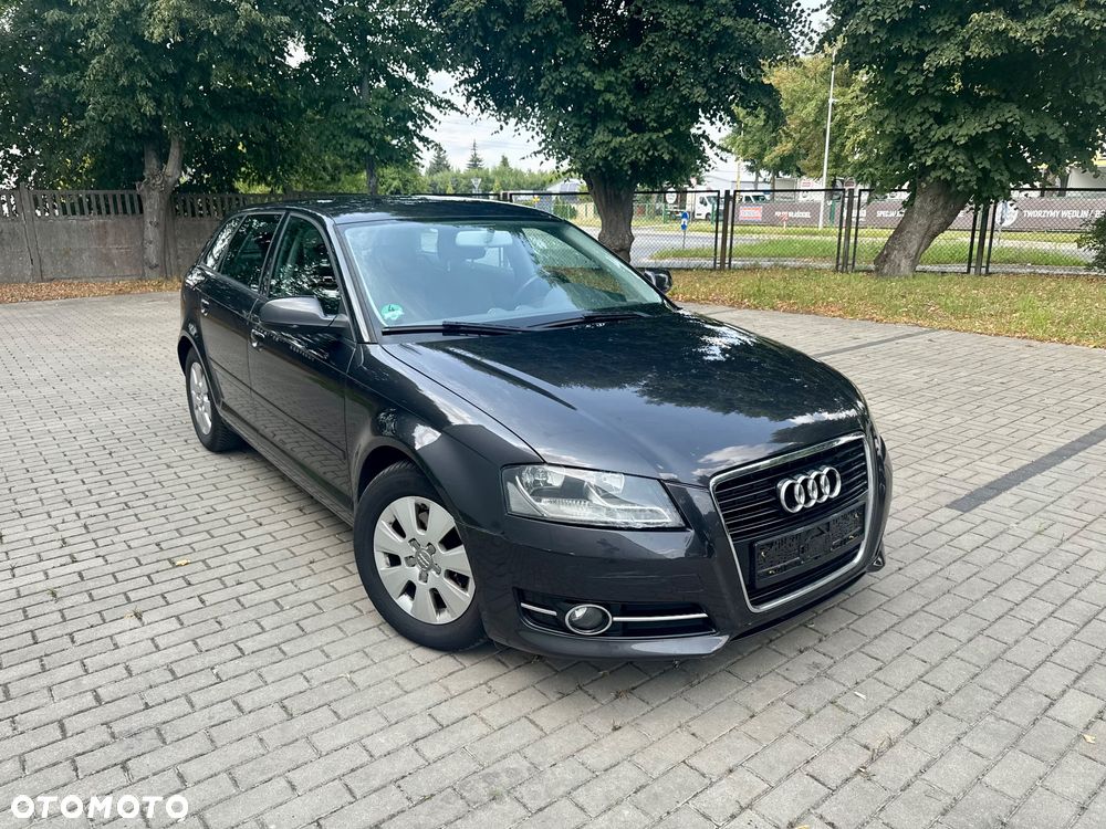 Audi A3 Sportback - 3