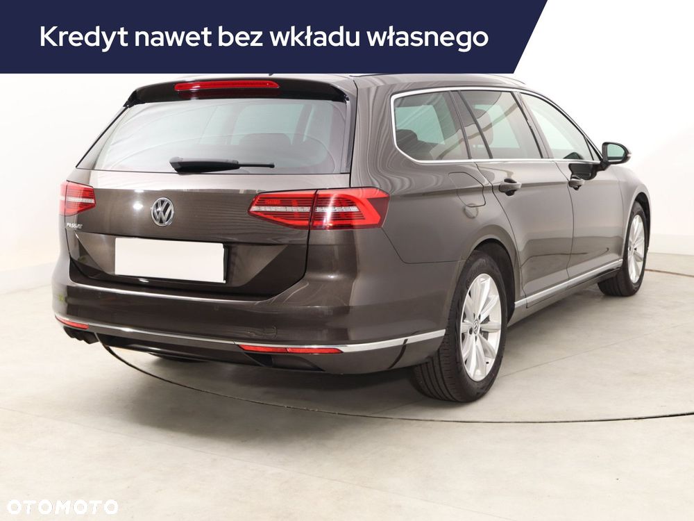 Volkswagen Passat Variant - 7
