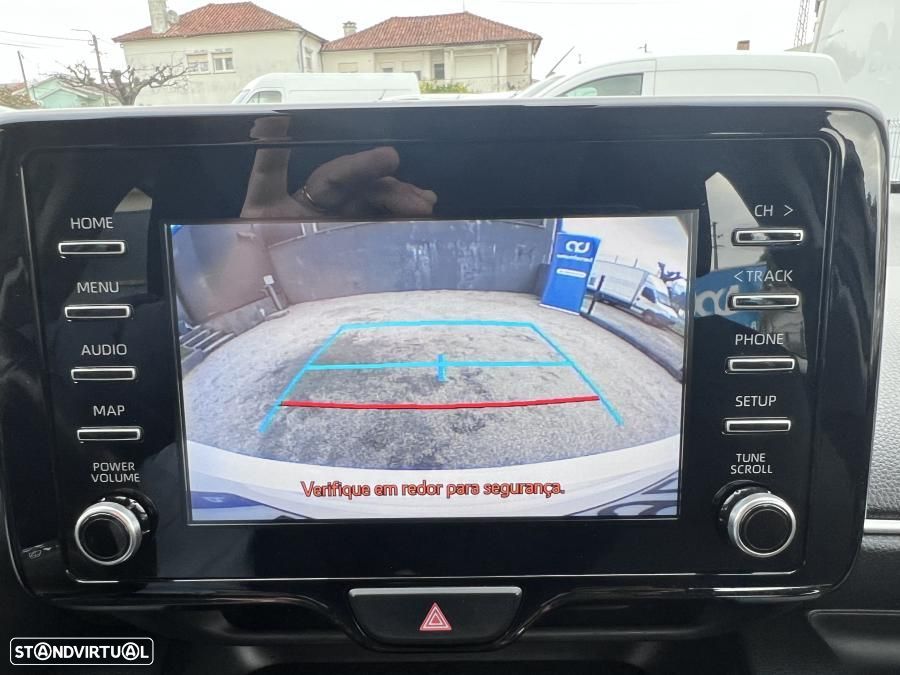 Toyota Yaris 1.5 HDF Comfort Plus - 39