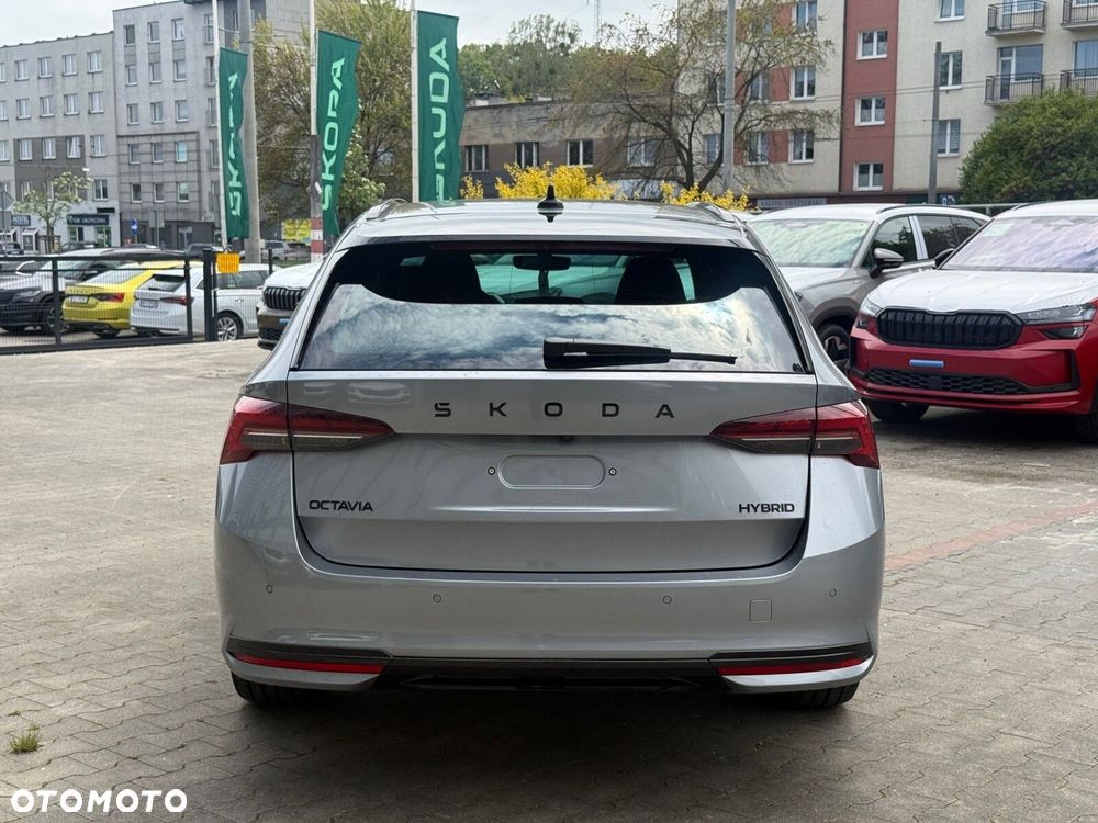 Skoda Octavia 1.5 TSI mHEV Sportline DSG - 7