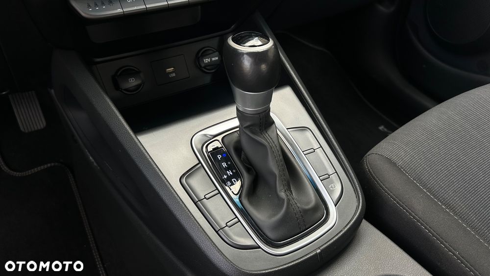 Hyundai Kona 1.6 GDI Hybrid Premium DCT - 20