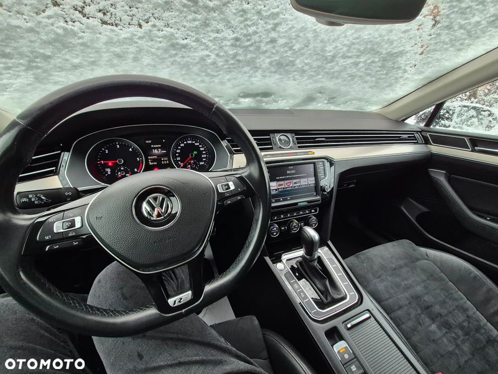 Volkswagen Passat 2.0 TDI SCR DSG Highline - 9
