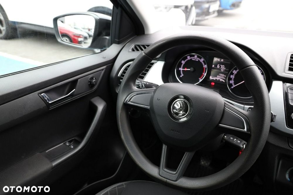 Skoda Fabia 1.0 TSI Ambition - 24