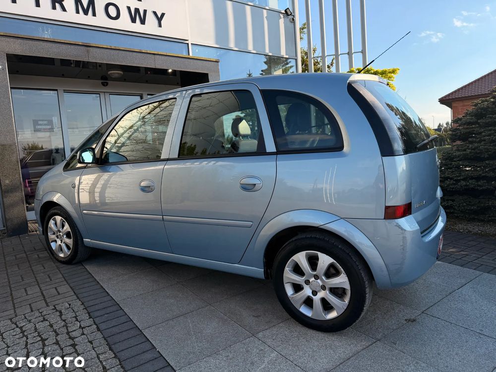 Opel Meriva - 17