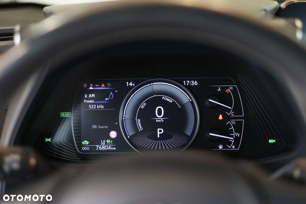Lexus UX - 7