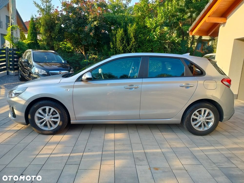 Hyundai i30 1.5 DPI Smart - 2