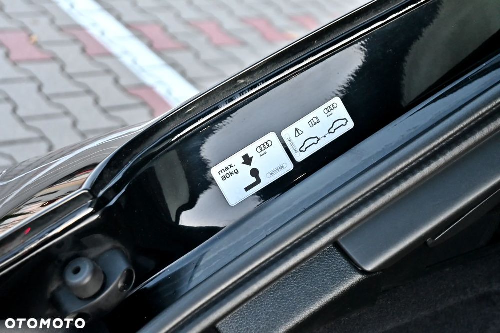 Audi A4 Avant 2.0 TDI ultra S tronic sport - 41