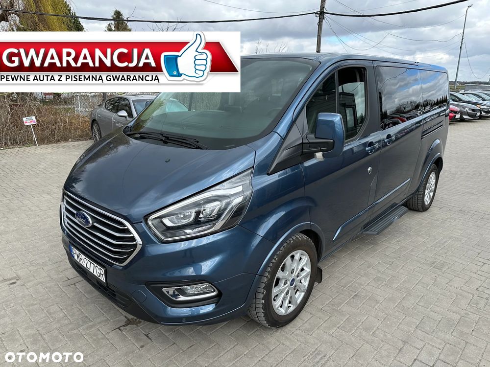 Ford Tourneo Custom - 1