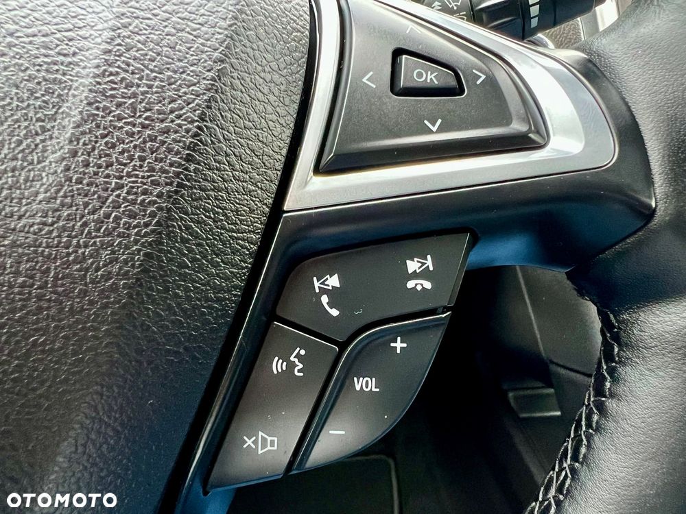Ford Mondeo 2.0 EcoBlue Titanium - 35