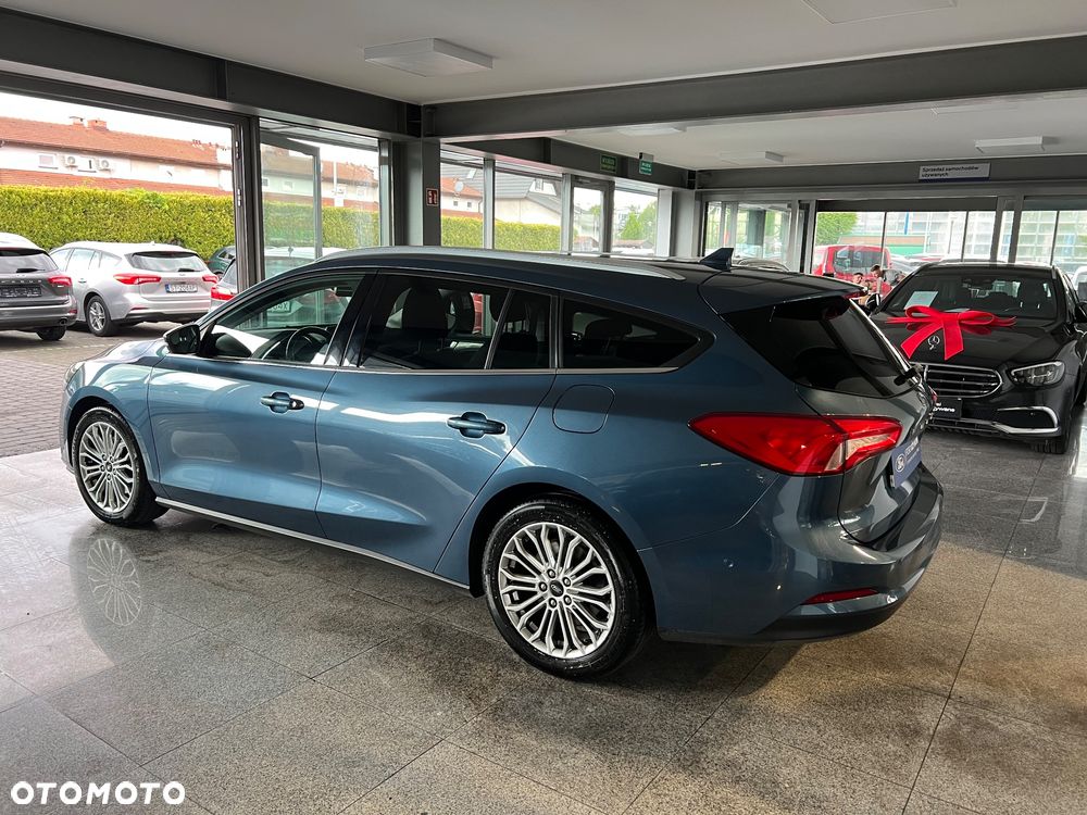 Ford Focus 1.0 EcoBoost Titanium Business - 10
