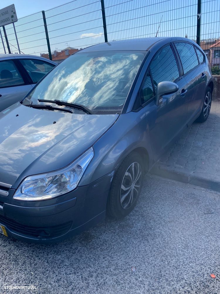 Citroën C4 1.6 16V Style - 3