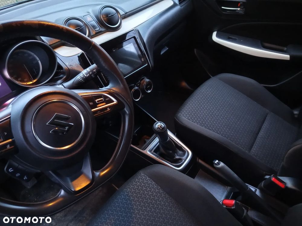 Suzuki Swift 1.0 Boosterjet Comfort - 9