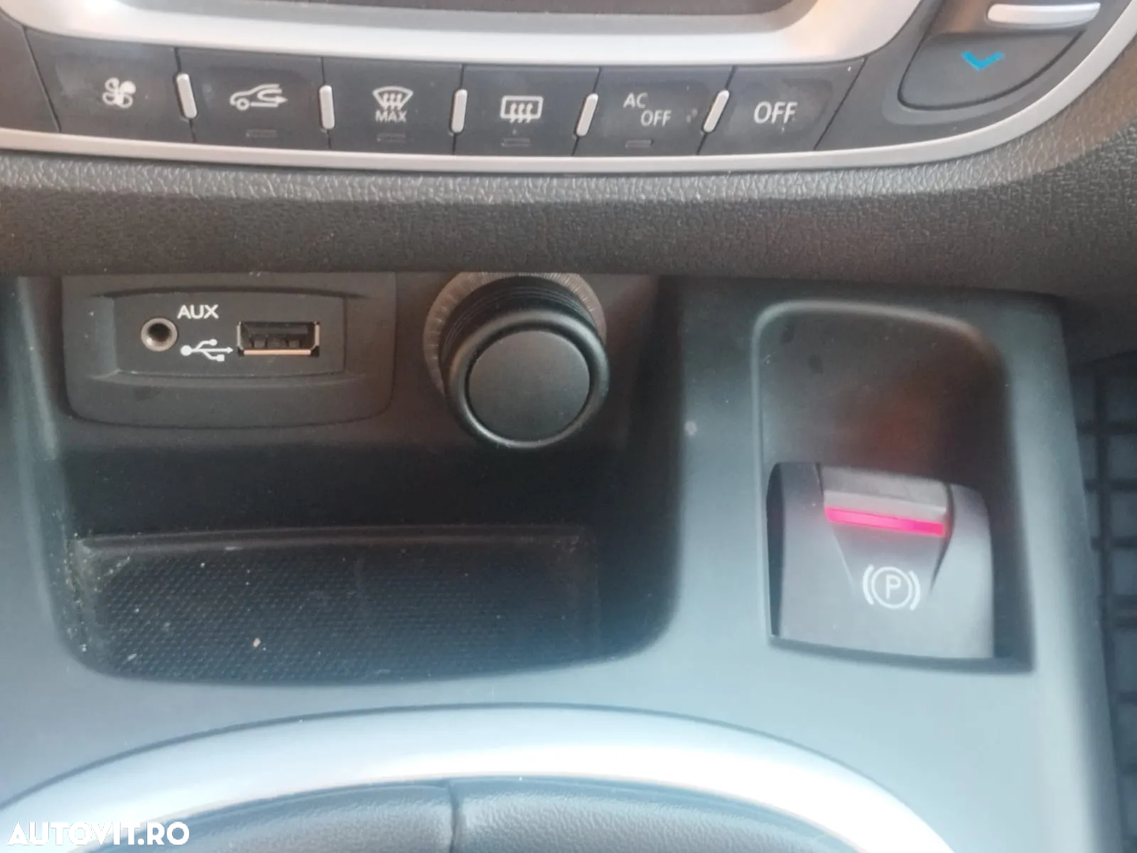 Renault Scenic TCe 130 Bose Edition - 8