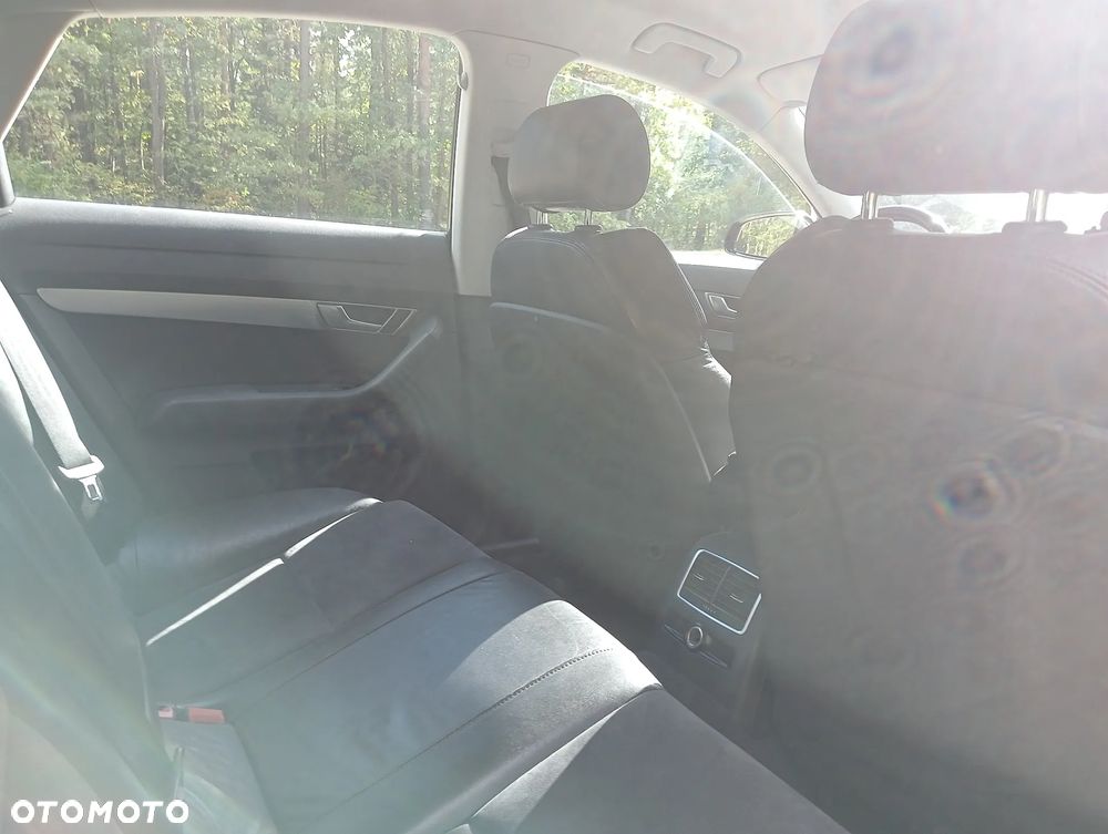 Audi A6 - 12