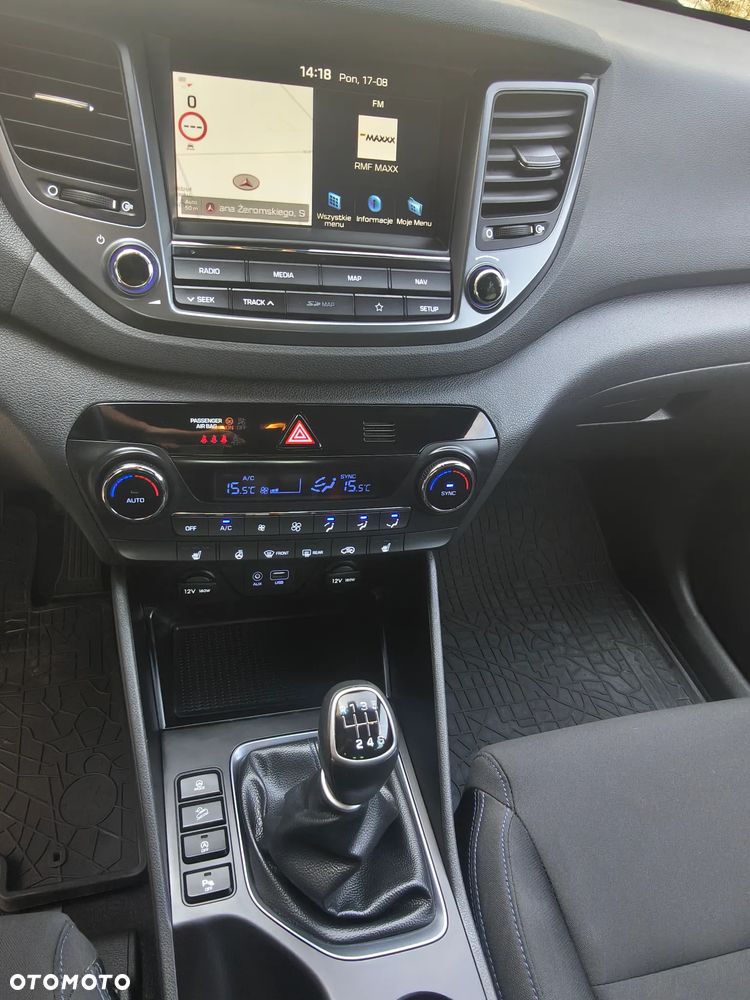Hyundai Tucson blue 1.6 GDi 2WD Navi - 11