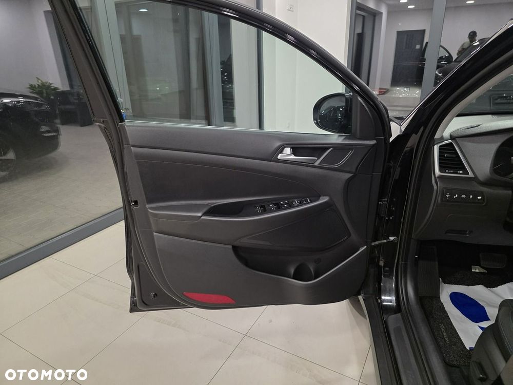 Hyundai Tucson 2.0 CRDi Premium 4WD - 13