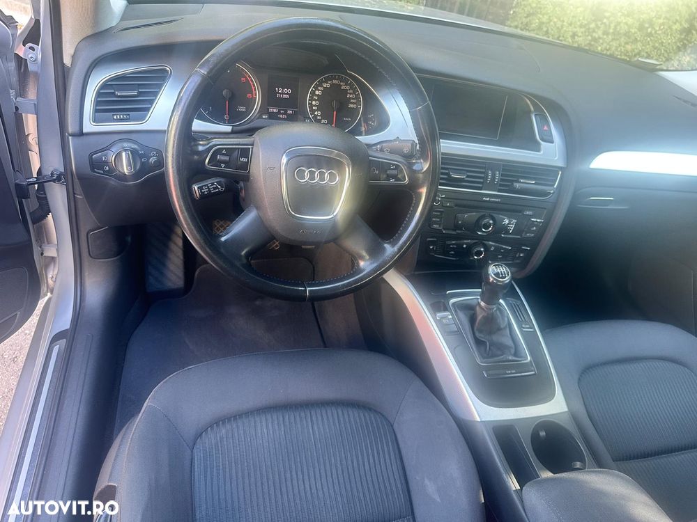 Audi A4 Limuzina - 12