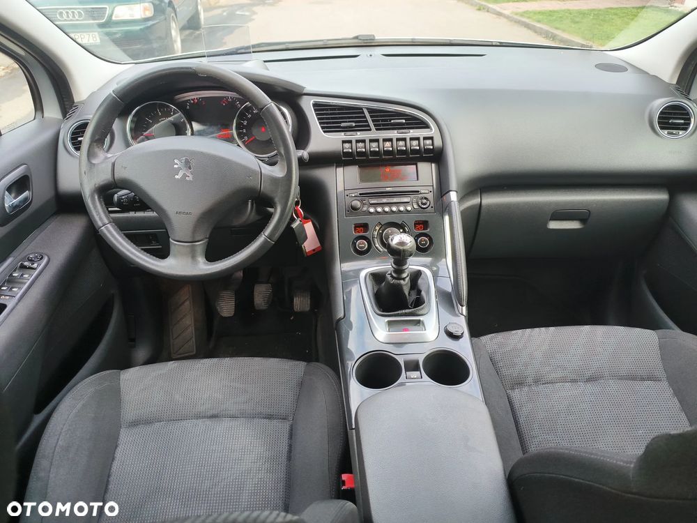 Peugeot 3008 1.6 Premium - 6